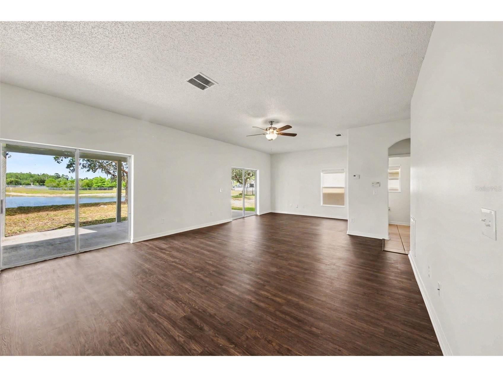 2512 Holly Pine Circle Orlando FL 32820 O6404399 image14