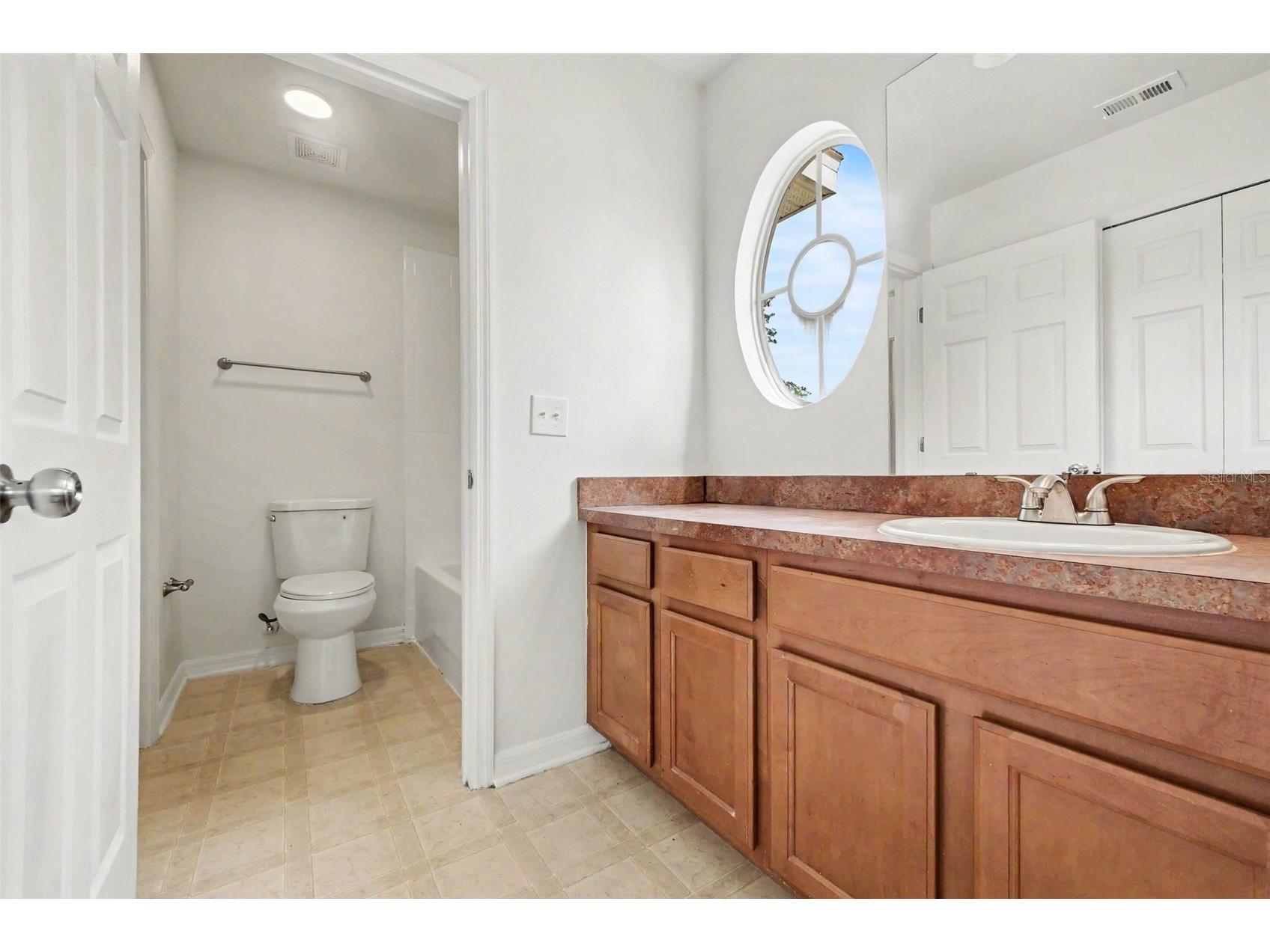 2512 Holly Pine Circle Orlando FL 32820 O6404399 image23