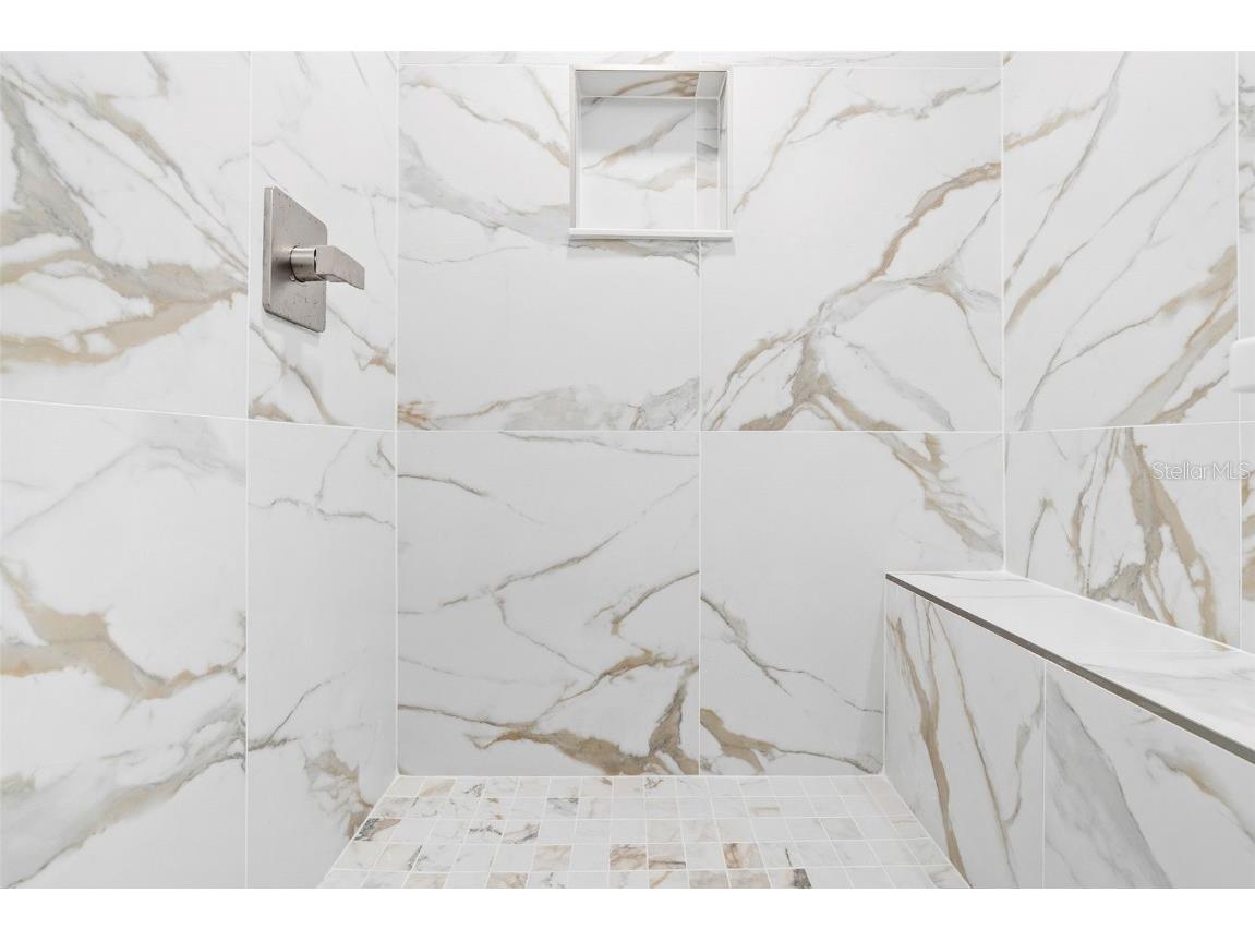 2512 Lake Ellen Circle Tampa FL 33618 TB8408949 image28