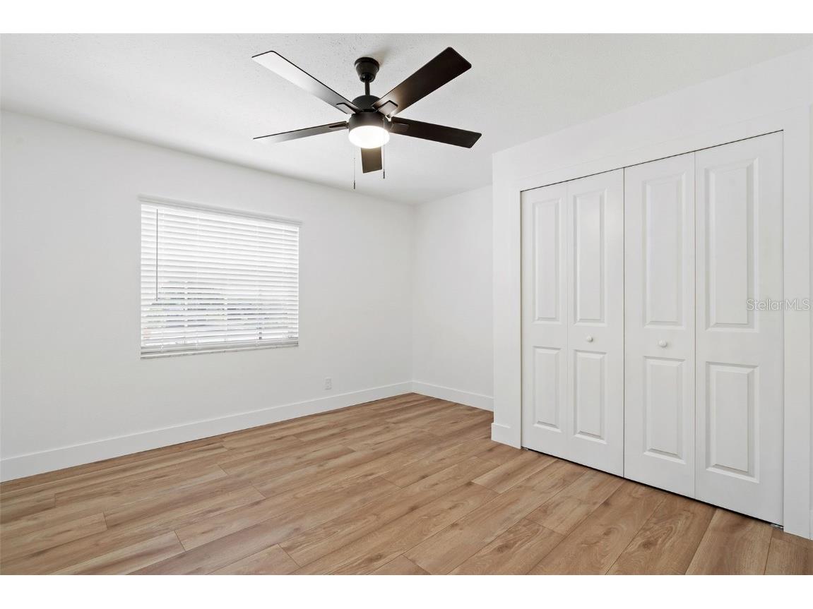 2512 Lake Ellen Circle Tampa FL 33618 TB8408949 image32