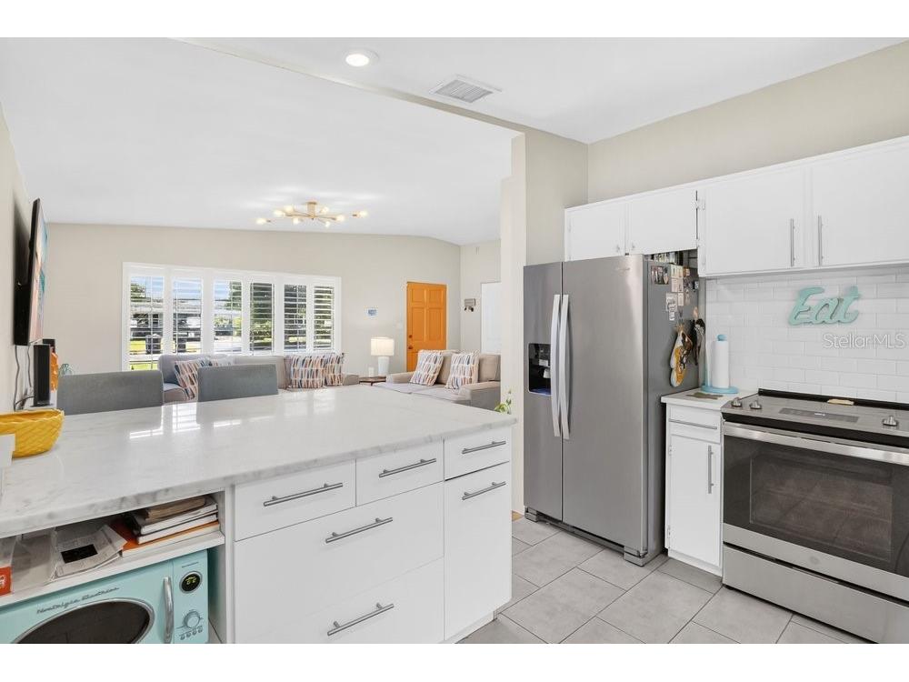 2512 Lake Wade Court Orlando FL 32806 O6417393 image6