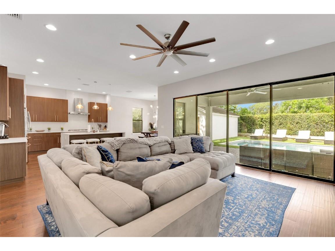 2512 N Westmoreland Drive Orlando FL 32804 O6332930 image8