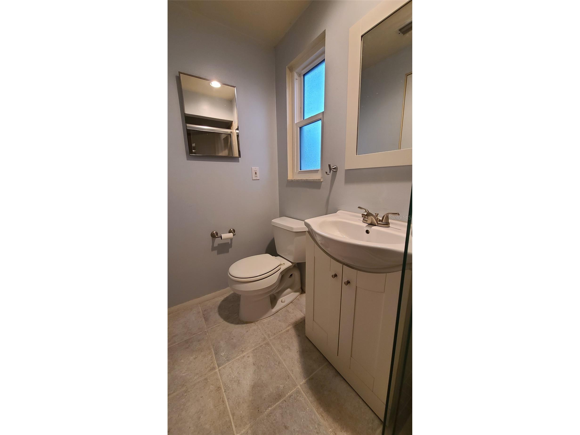 2512 Post Road Sarasota FL 34231 A4690606 image20