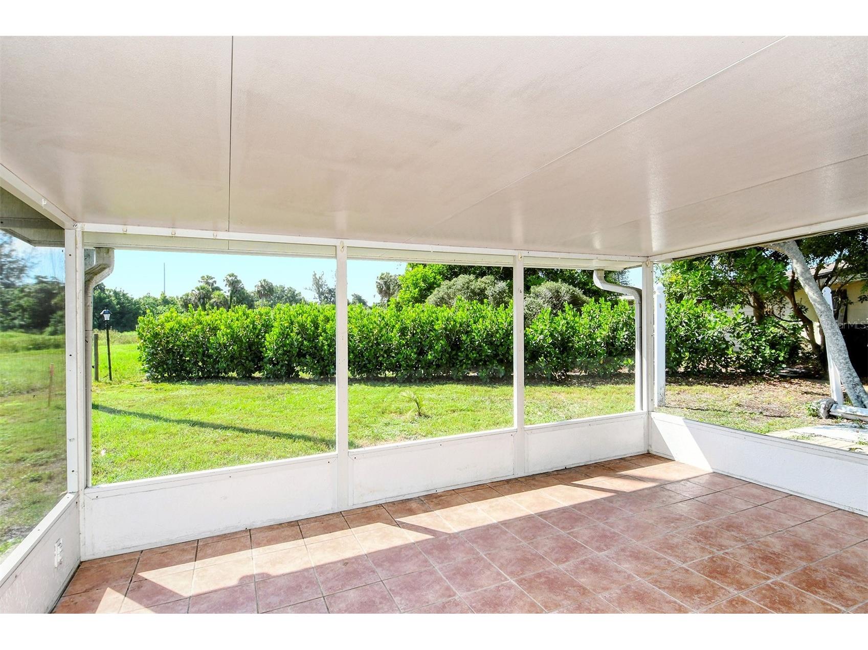 2512 Post Road Sarasota FL 34231 A4690606 image21