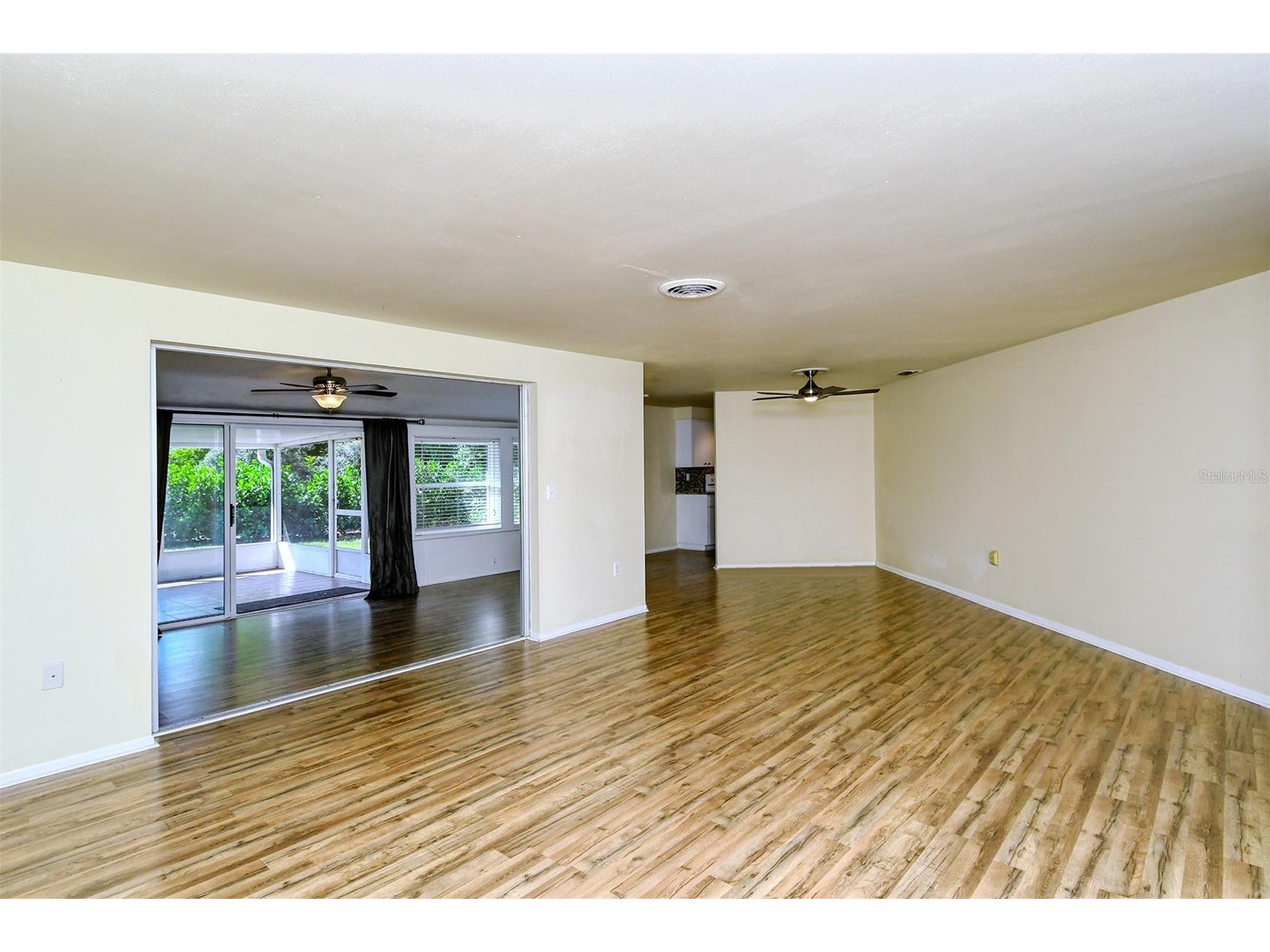 2512 Post Road Sarasota FL 34231 A4690606 image3