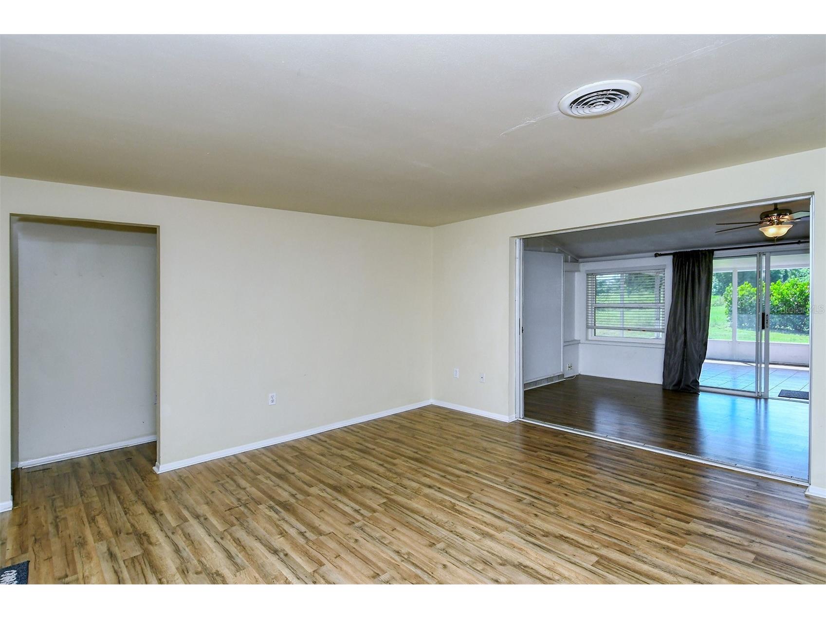 2512 Post Road Sarasota FL 34231 A4690606 image4