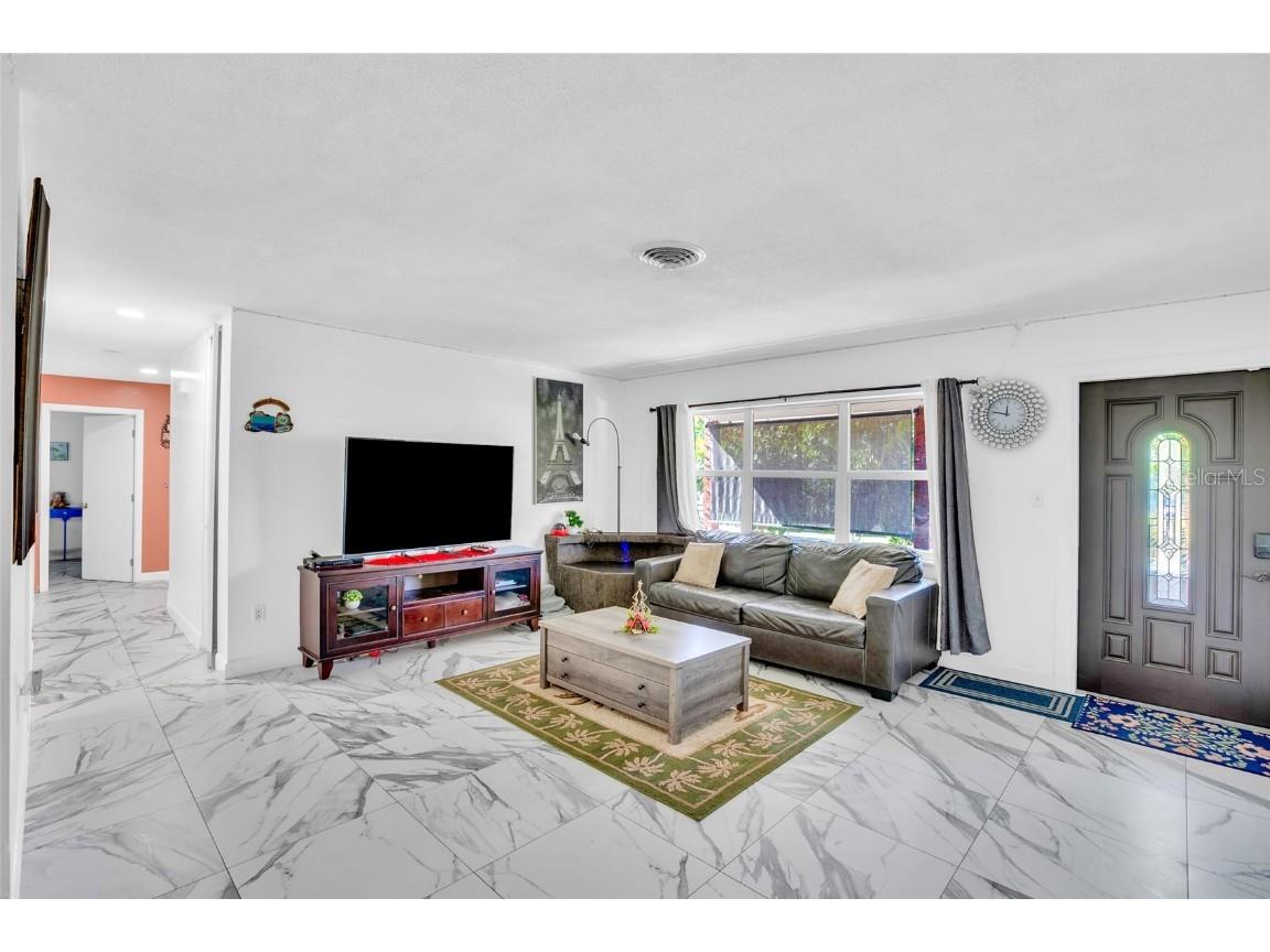 2512 S 13th Street Fort Pierce FL 34982 TB8443810 image6