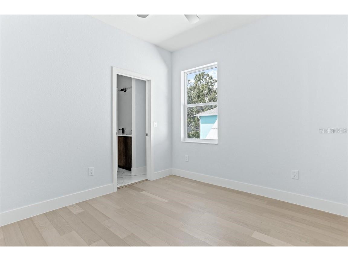 2512 W Chestnut Street Tampa FL 33607 TB8455980 image9