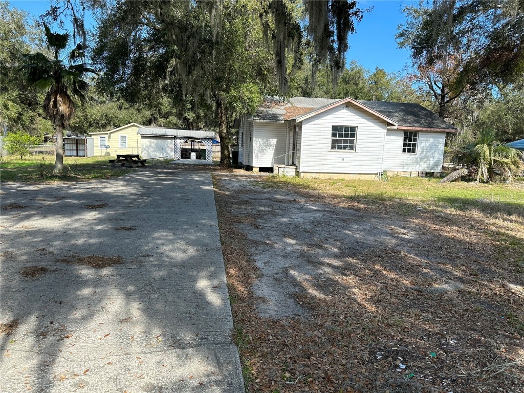 2512 W Main Street Leesburg FL 34748 U8189171 image1