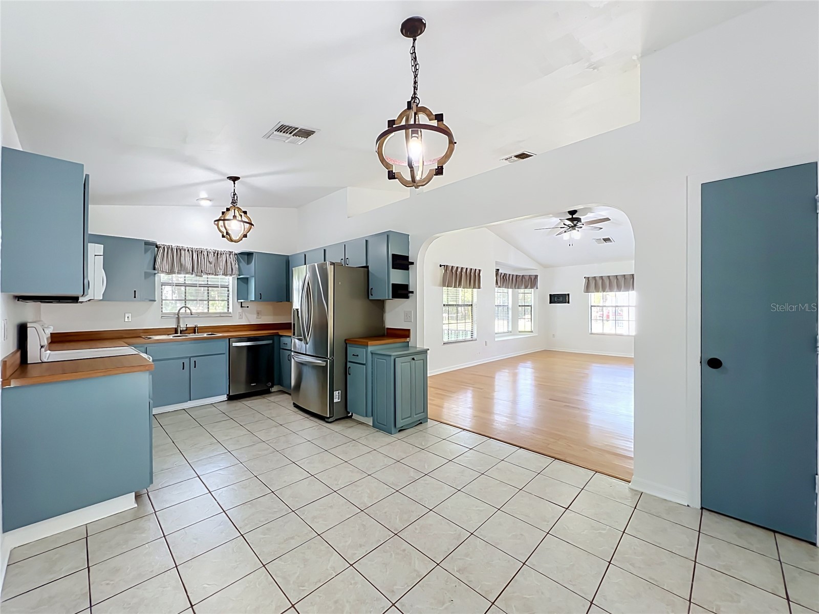 25121 Algonquin Avenue Sorrento FL 32776 G5115313 image16