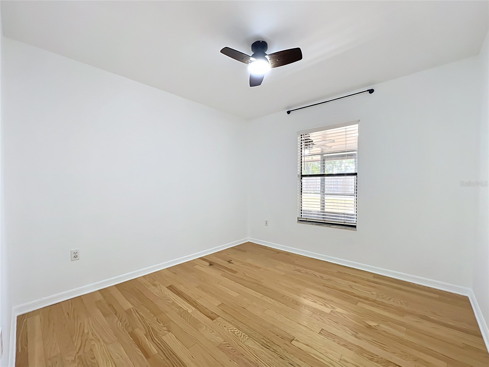 25121 Algonquin Avenue Sorrento FL 32776 G5115313 image35