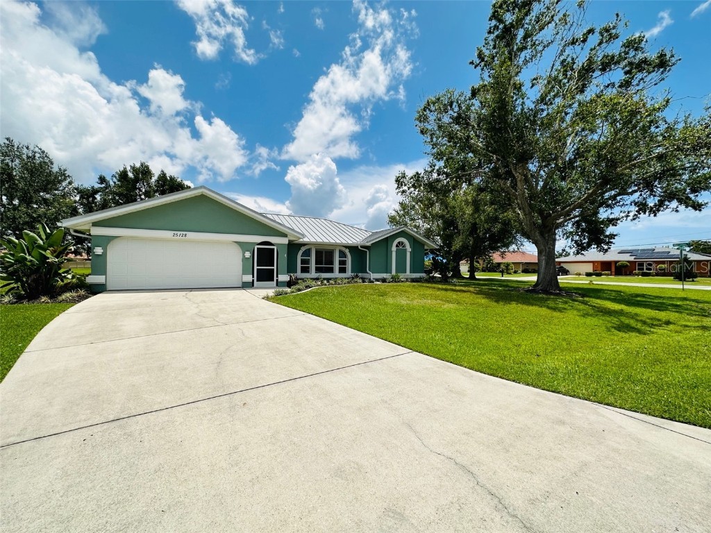 25128 Mercedes Drive Punta Gorda FL 33983 C7469236 image1