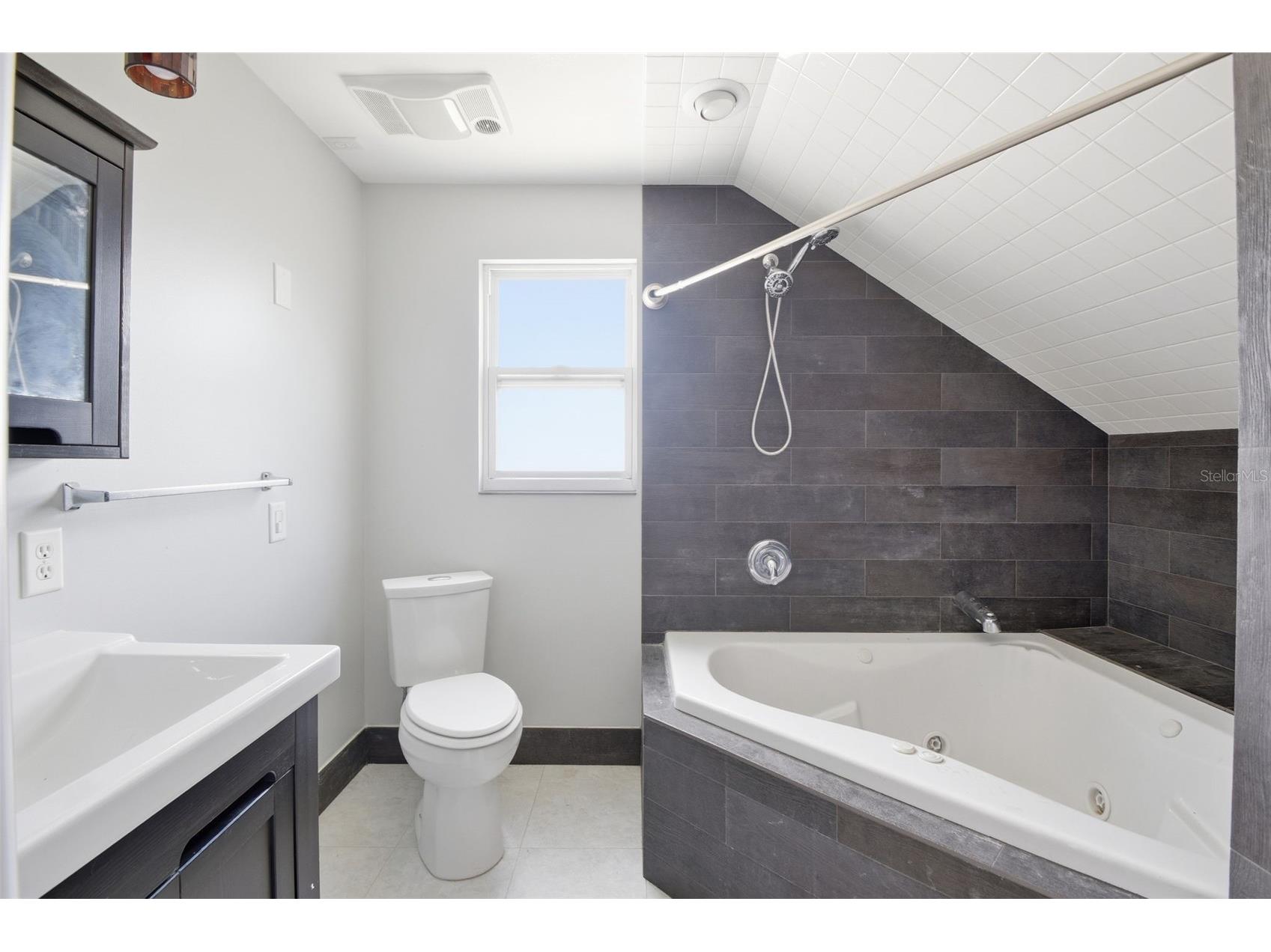 2513 16th Avenue W Bradenton FL 34205 O6396573 image43