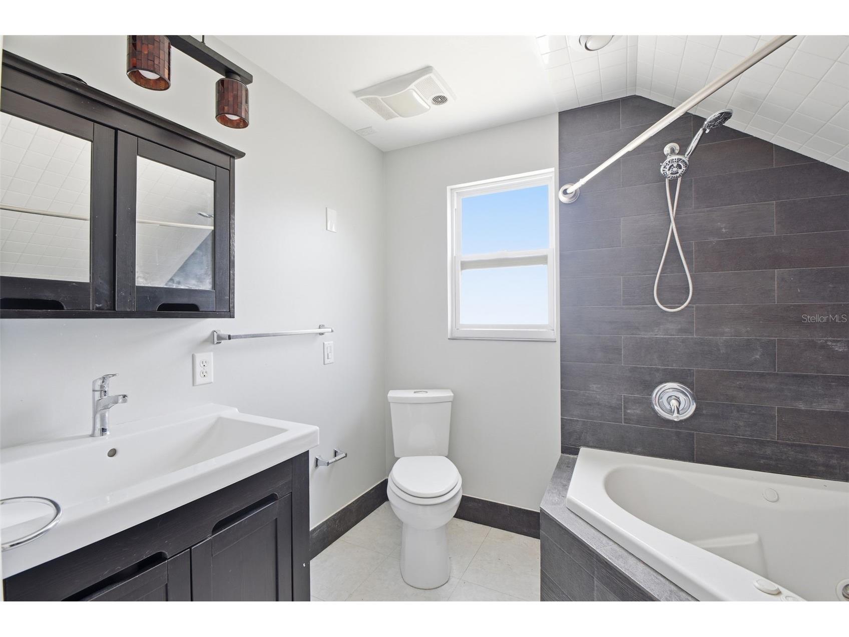 2513 16th Avenue W Bradenton FL 34205 O6396573 image44