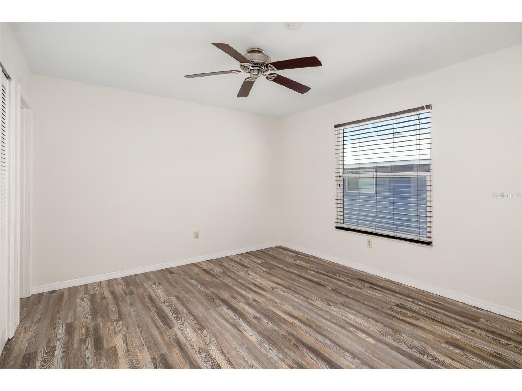 2513 Avenue B #B Bradenton Beach FL 34217 A4655549 image24