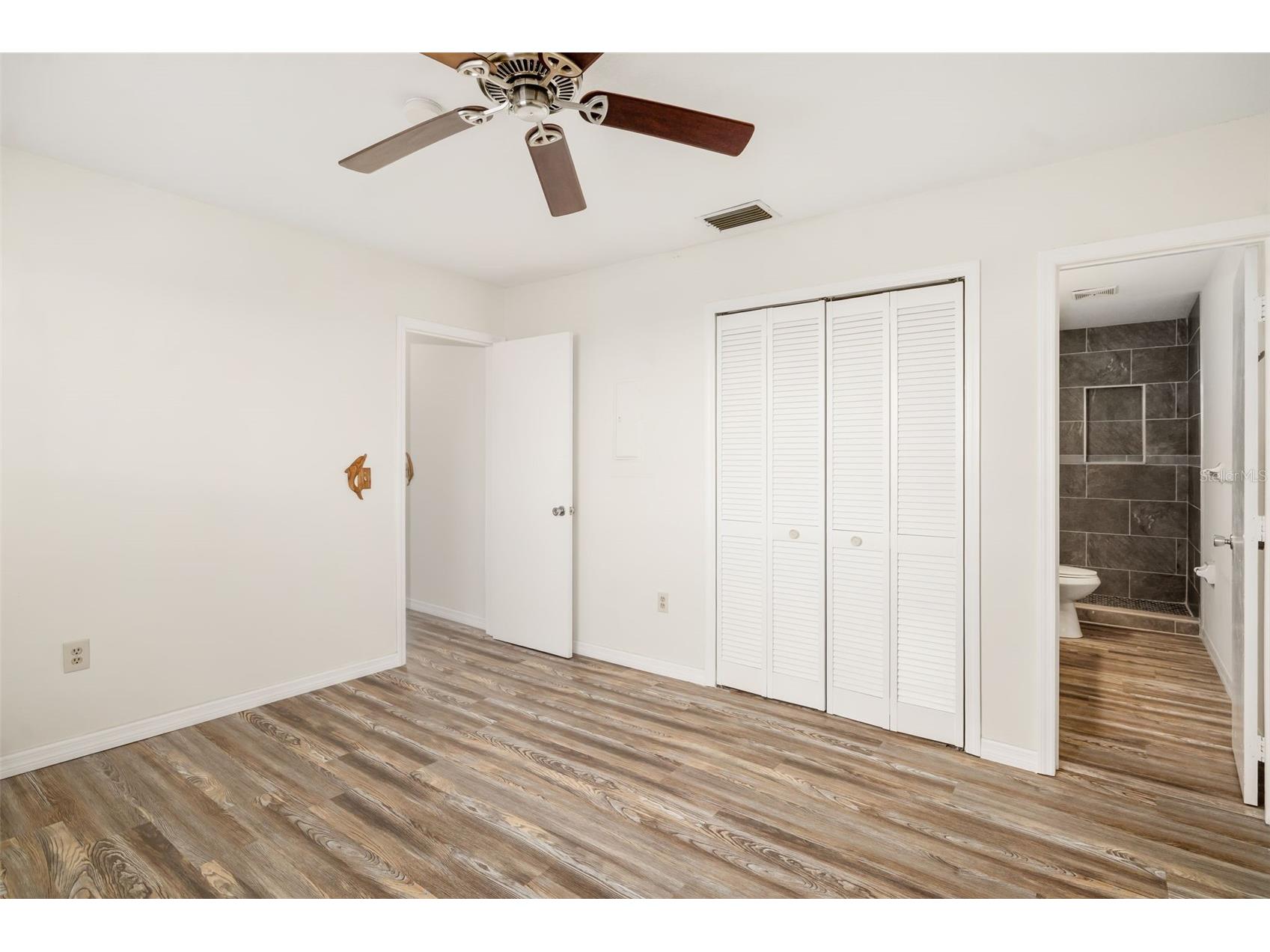 2513 Avenue B #B Bradenton Beach FL 34217 A4655549 image25