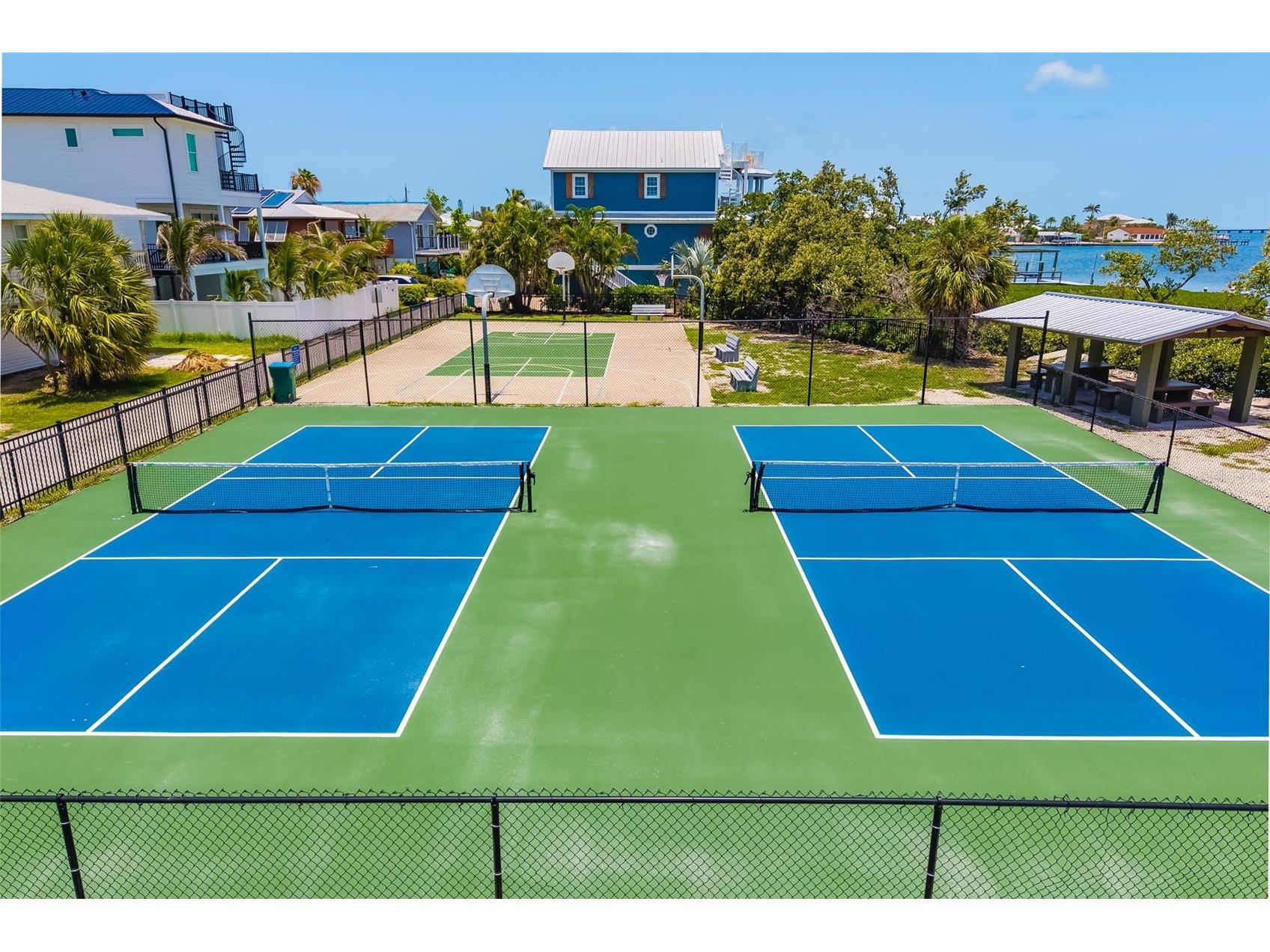 2513 Avenue B #B Bradenton Beach FL 34217 A4655549 image38