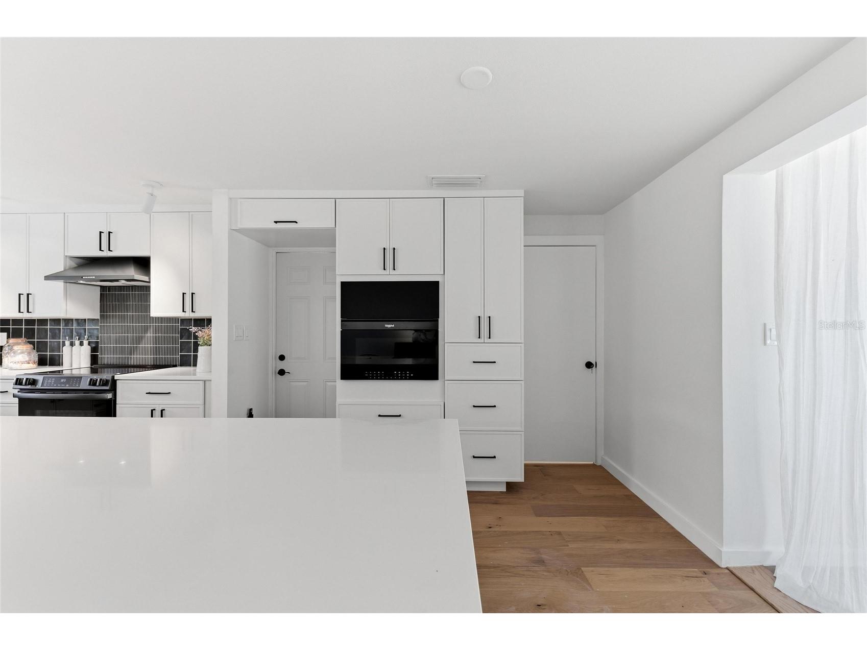 2513 Croton Avenue Sarasota FL 34239 A4692136 image12