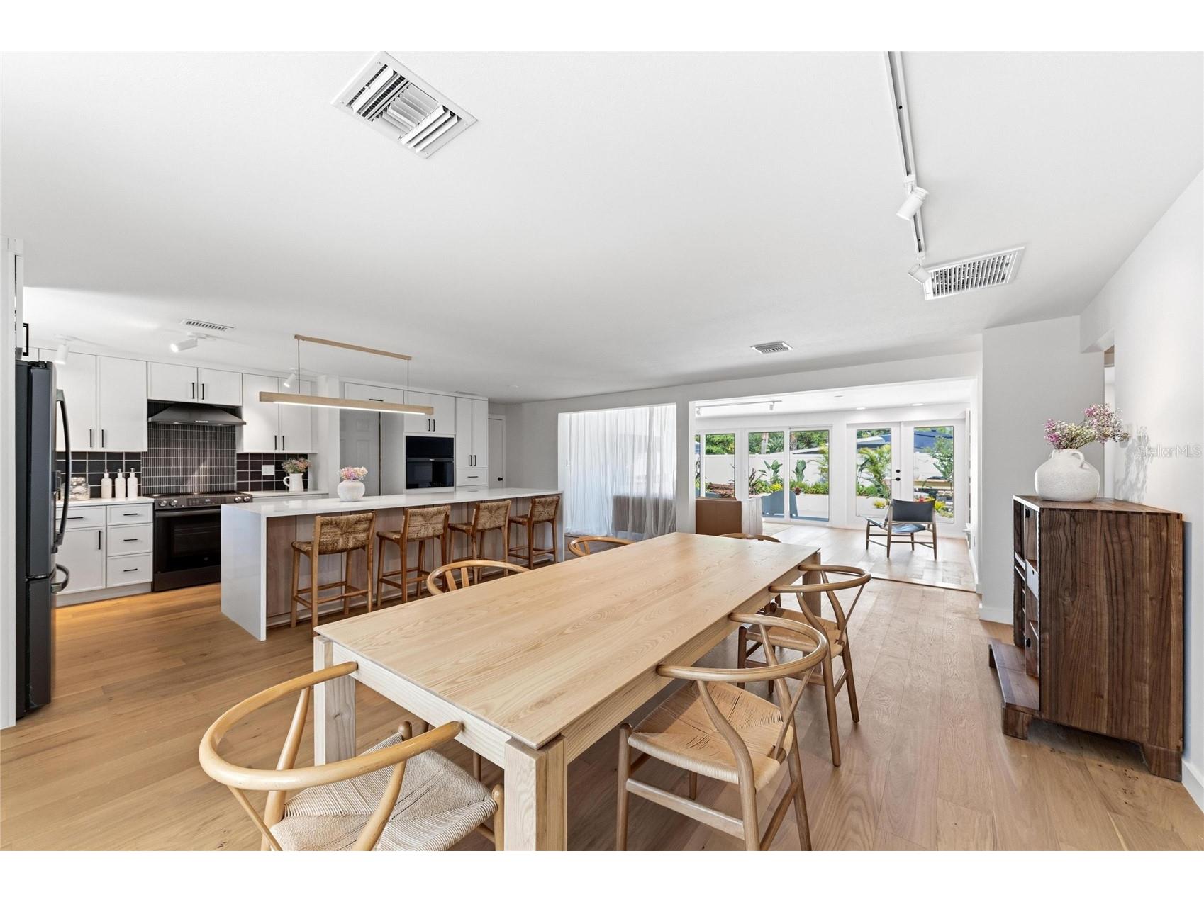 2513 Croton Avenue Sarasota FL 34239 A4692136 image18