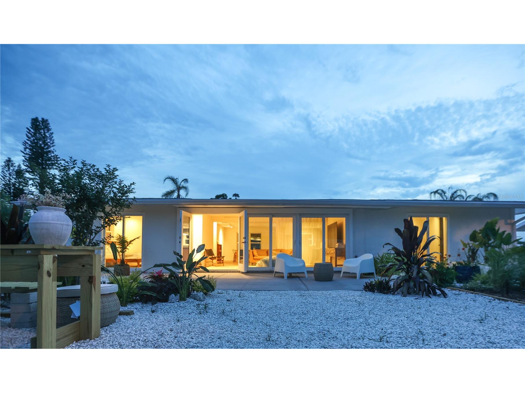 2513 Croton Avenue Sarasota FL 34239 A4692136 image3