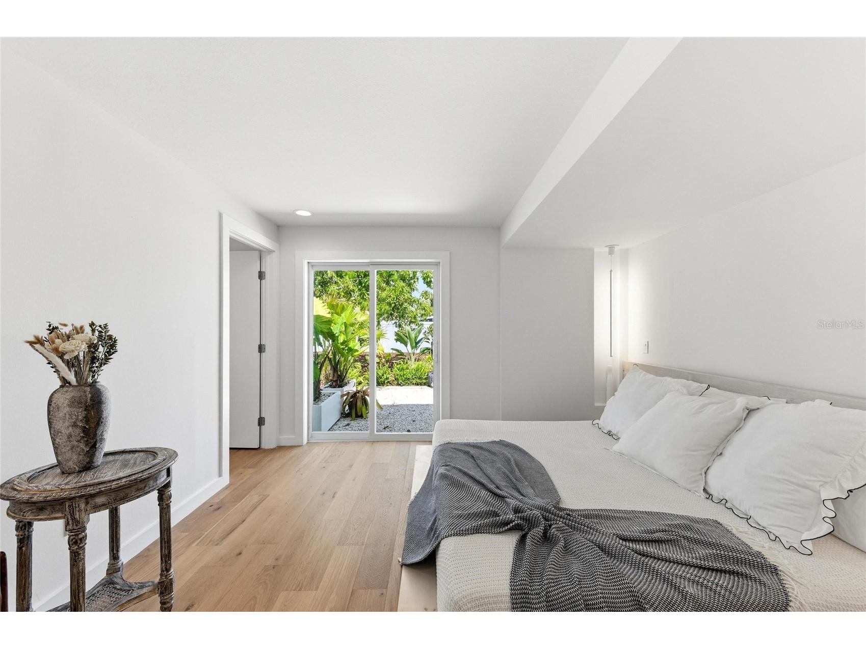 2513 Croton Avenue Sarasota FL 34239 A4692136 image35