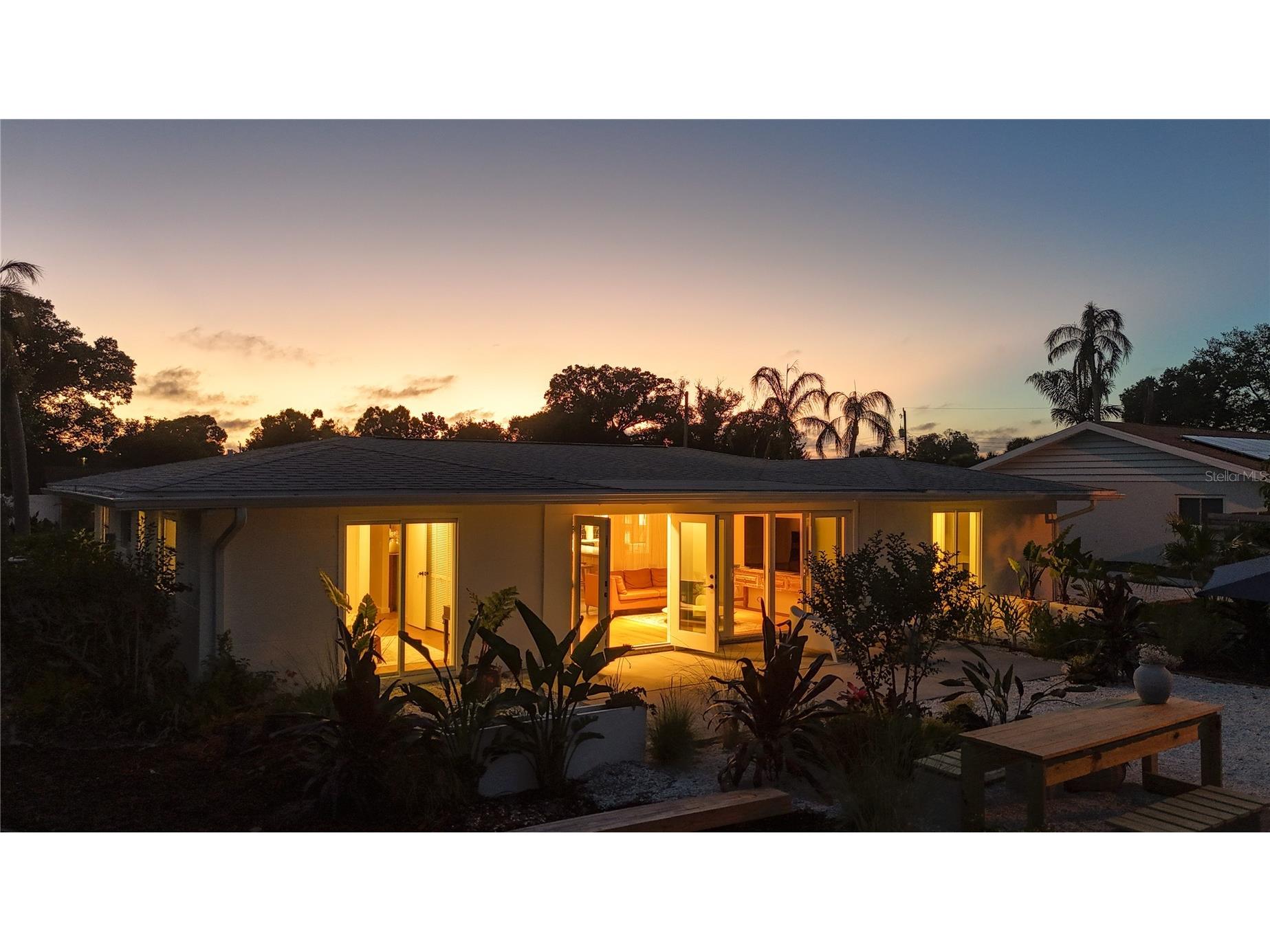 2513 Croton Avenue Sarasota FL 34239 A4692136 image43