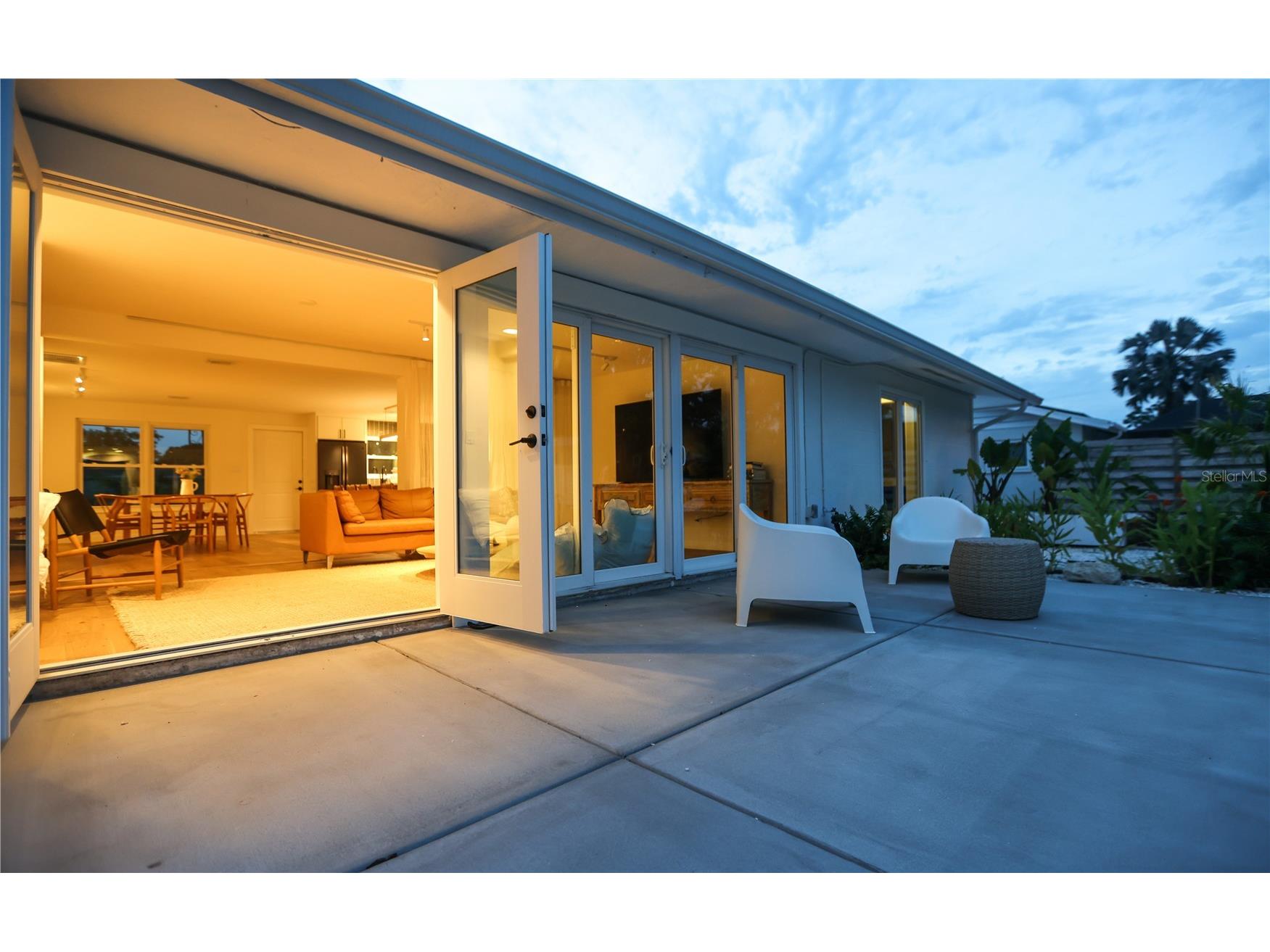 2513 Croton Avenue Sarasota FL 34239 A4692136 image46