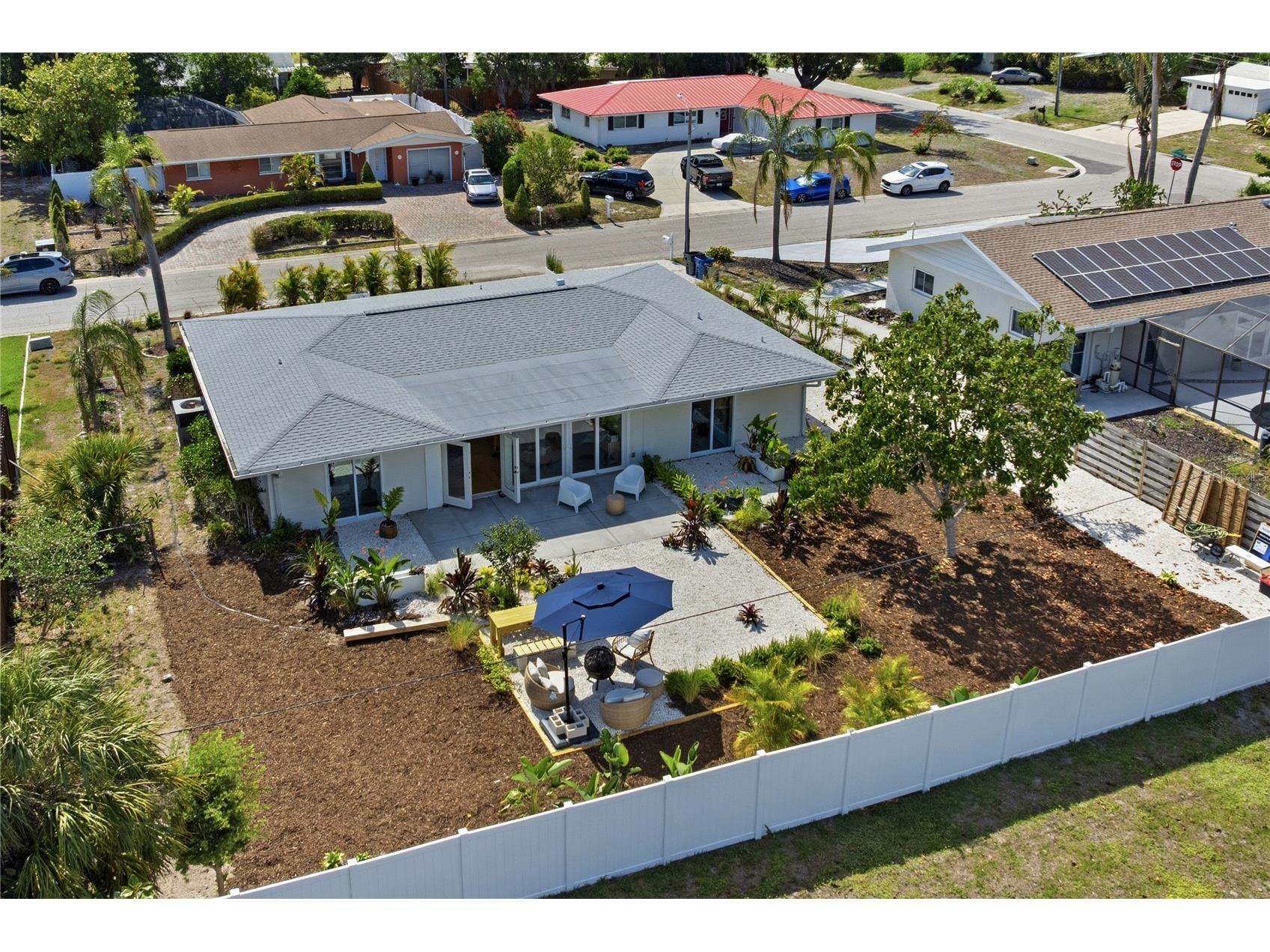 2513 Croton Avenue Sarasota FL 34239 A4692136 image50