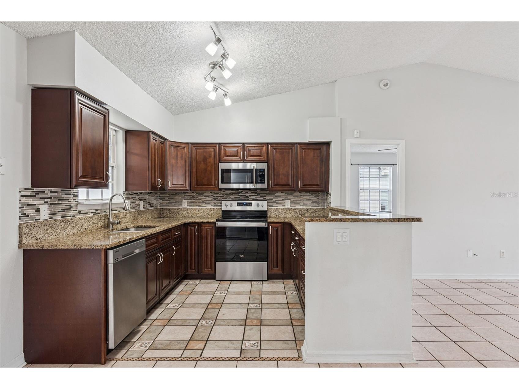 2513 Dumas Drive Deltona FL 32738 O6387898 image11
