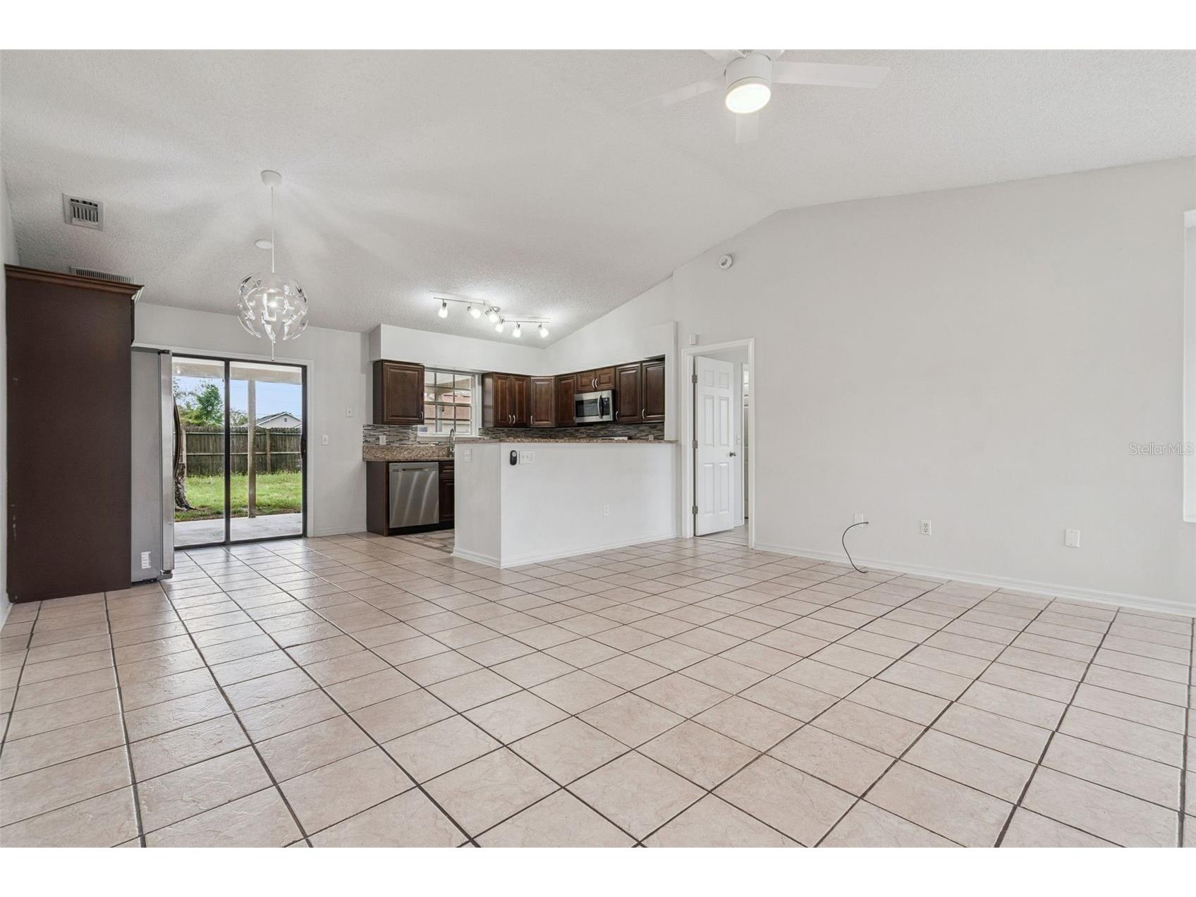 2513 Dumas Drive Deltona FL 32738 O6387898 image9
