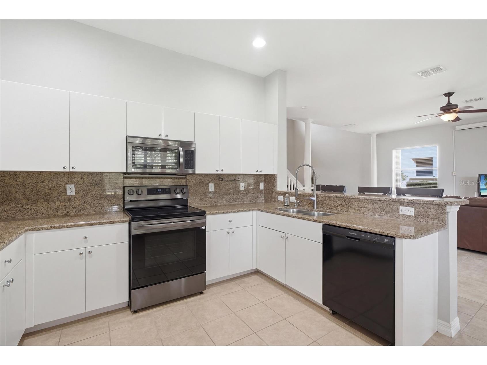 2513 Keystone Lake Drive Cape Coral FL 33909 C7528413 image11