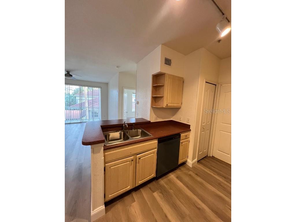 2513 Maitland Crossing Way #208 Orlando FL 32810 O6331114 image4