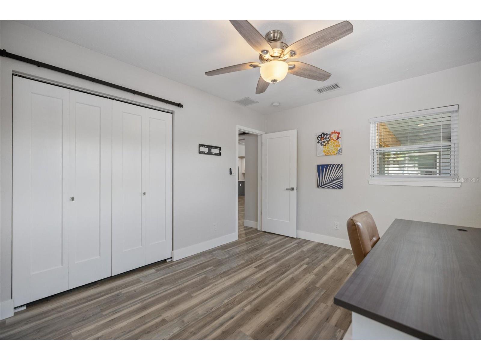 2513 Mineola Way Sarasota FL 34239 A4686632 image27