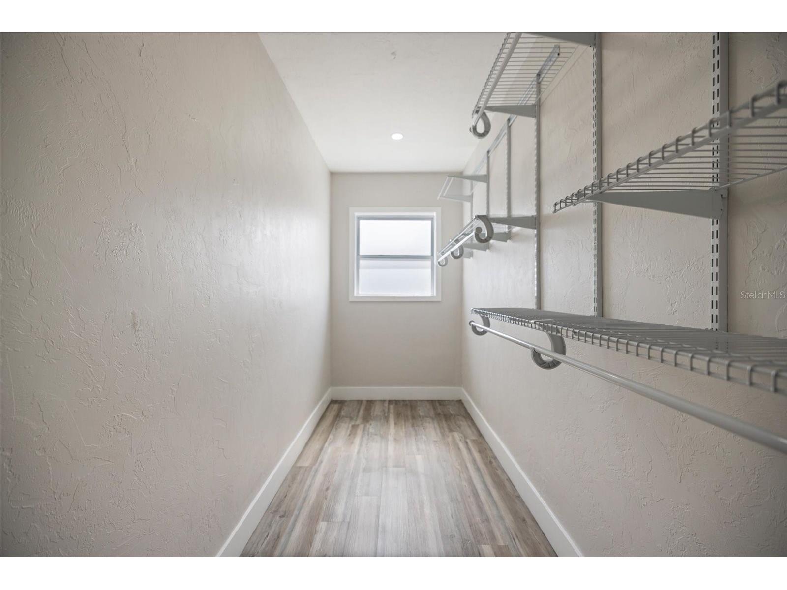 2513 Mineola Way Sarasota FL 34239 A4686632 image31