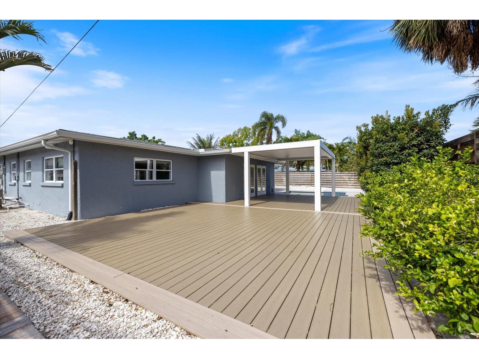 2513 Mineola Way Sarasota FL 34239 A4686632 image38