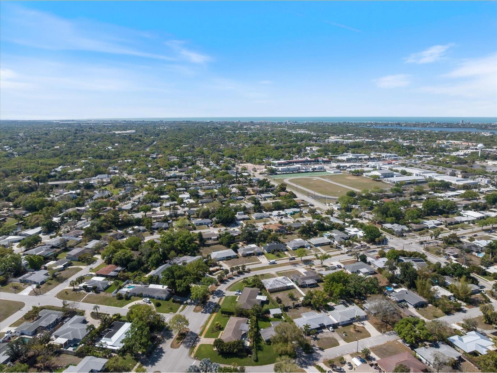 2513 Mineola Way Sarasota FL 34239 A4686632 image42