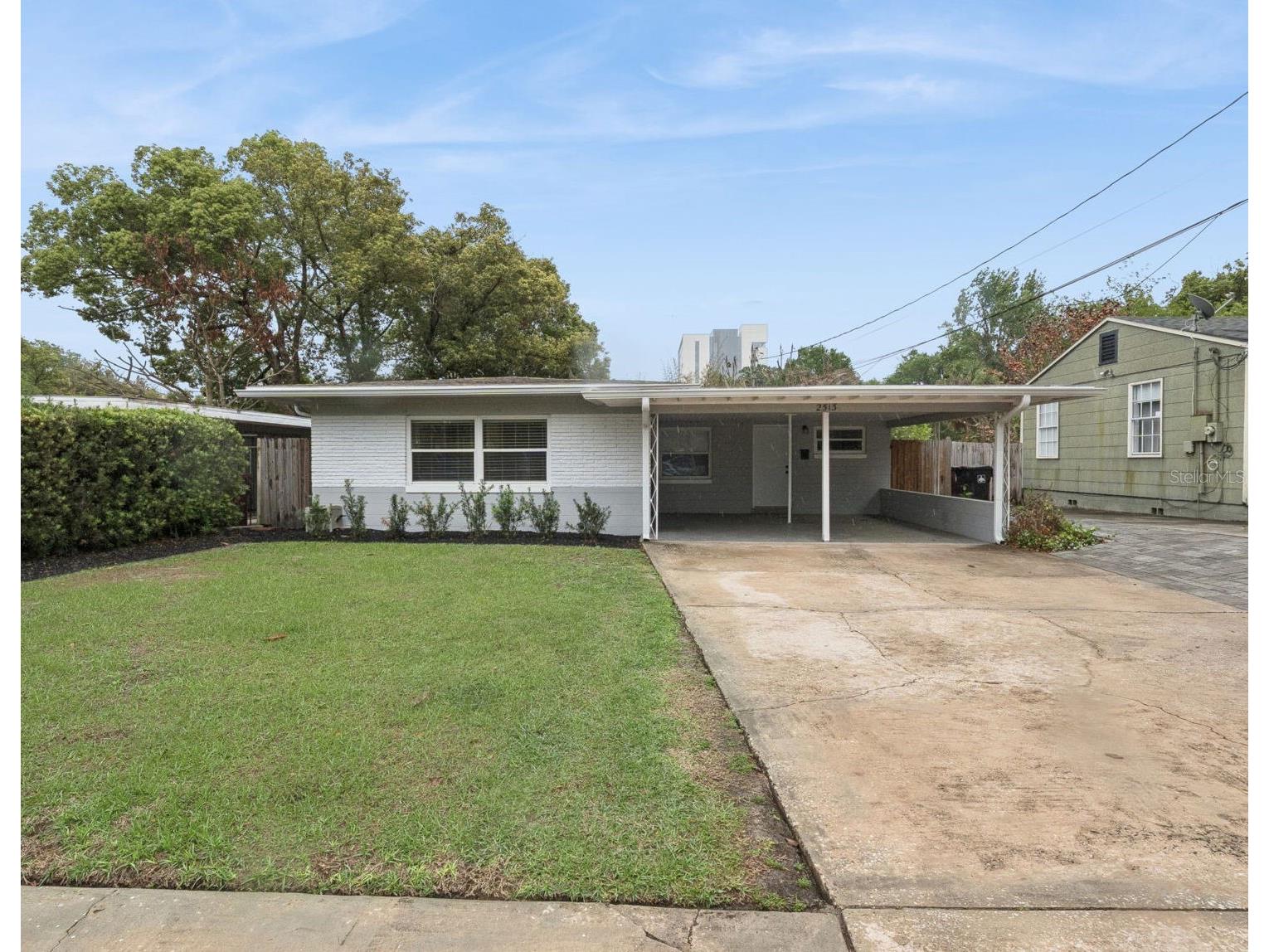 2513 Musselwhite Avenue Orlando FL 32804 O6397579 image1