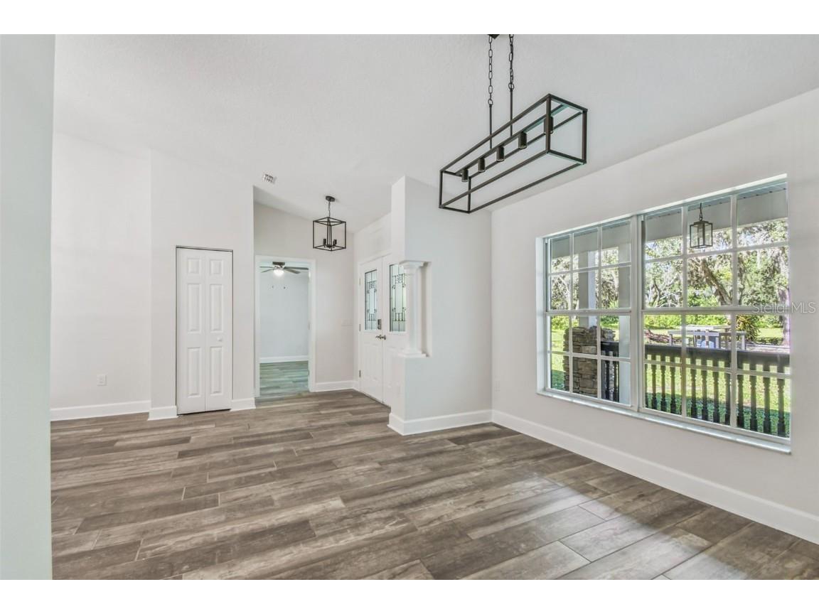 2513 N Valrico Road Seffner FL 33584 TB8417456 image14