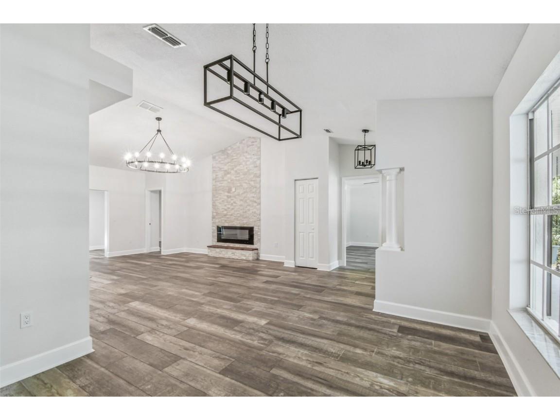 2513 N Valrico Road Seffner FL 33584 TB8417456 image16