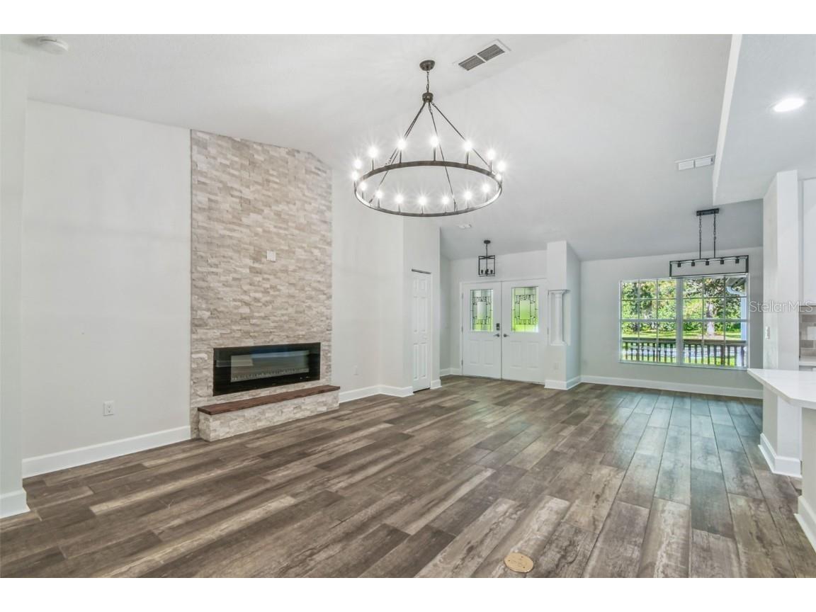 2513 N Valrico Road Seffner FL 33584 TB8417456 image19