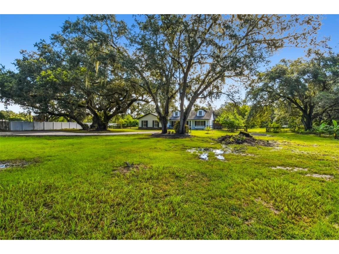 2513 N Valrico Road Seffner FL 33584 TB8417456 image4