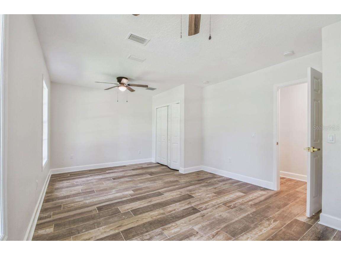 2513 N Valrico Road Seffner FL 33584 TB8417456 image59