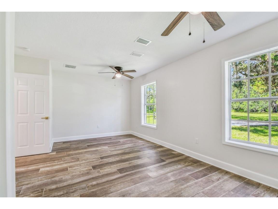 2513 N Valrico Road Seffner FL 33584 TB8417456 image61