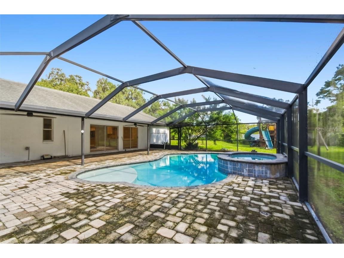 2513 N Valrico Road Seffner FL 33584 TB8417456 image69