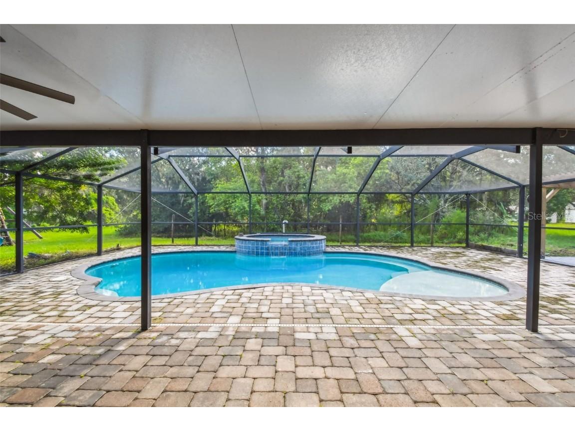 2513 N Valrico Road Seffner FL 33584 TB8417456 image70