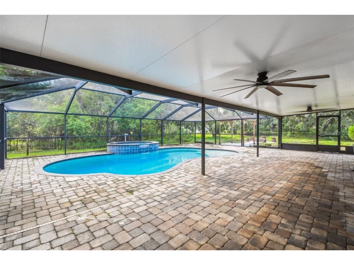 2513 N Valrico Road Seffner FL 33584 TB8417456 image71