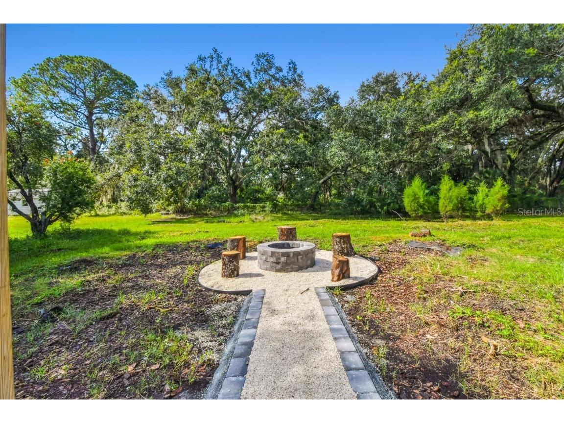 2513 N Valrico Road Seffner FL 33584 TB8417456 image75