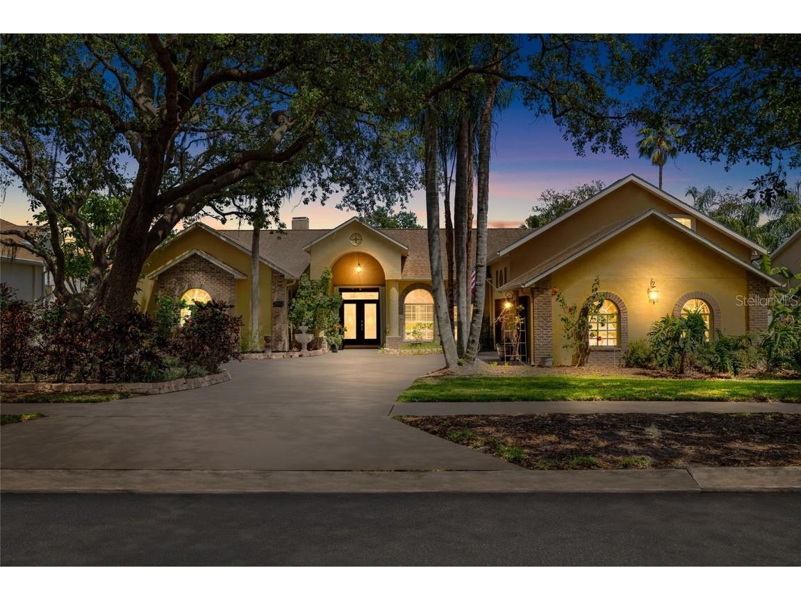 2513 Regal River Road Valrico FL 33596 TB8376780 image2