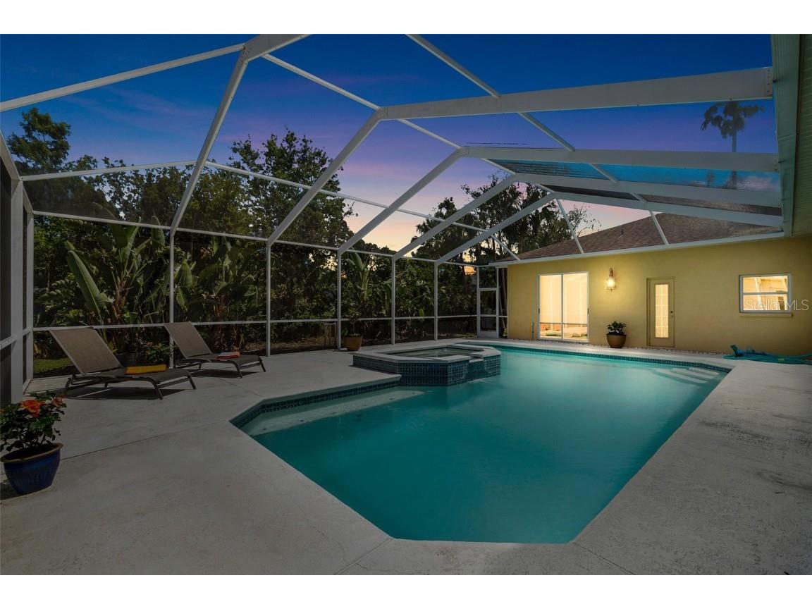 2513 Regal River Road Valrico FL 33596 TB8376780 image40