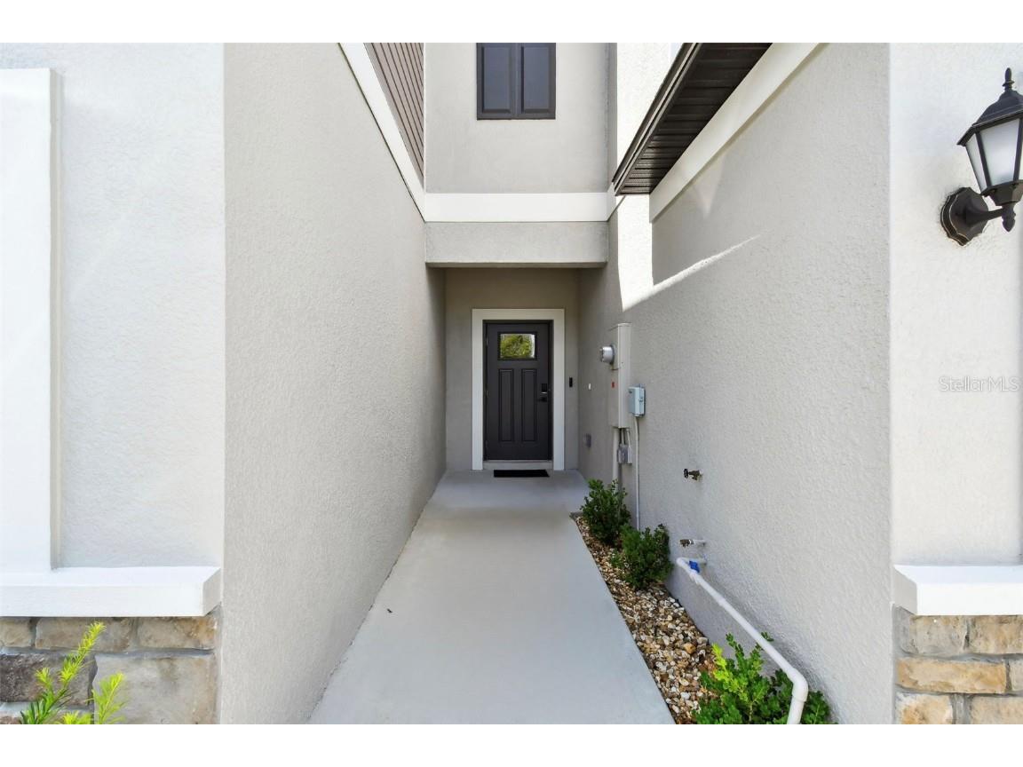 2513 Sunray Venus Way Ruskin FL 33570 TB8444208 image5